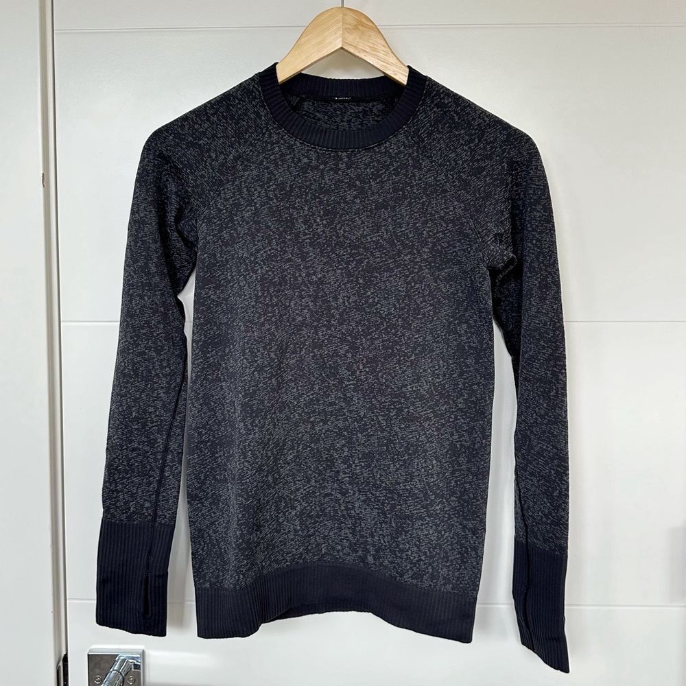 Lululemon Rest Less Pullover Black/Dark Cast Size 4